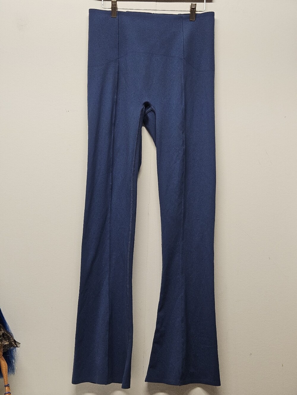 SPANX Shape Booty Boost Blue Flare Pull-On Yoga Pants Size XL